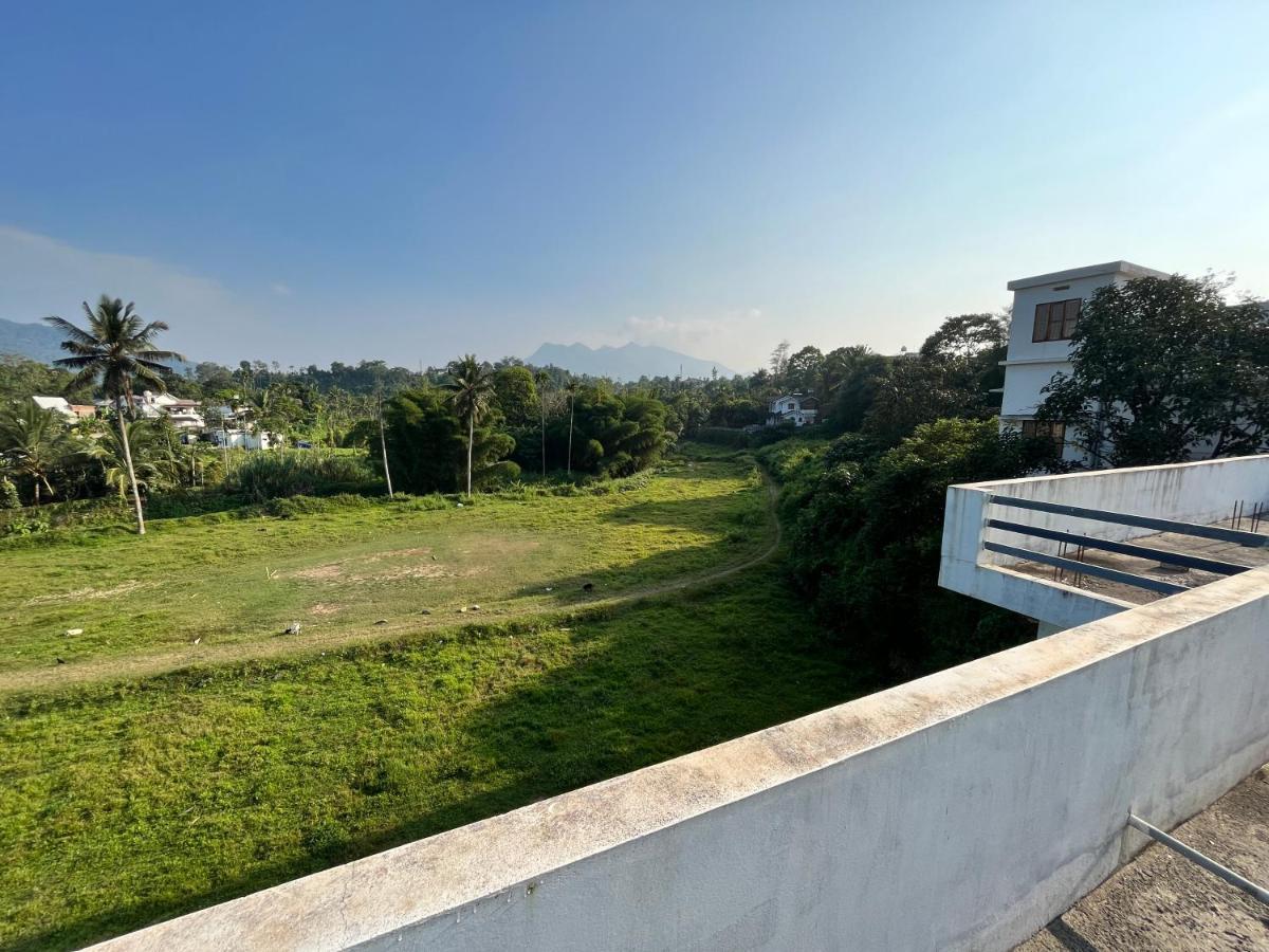 Wayanad Biriyomz Residency, Kalpatta, Low Cost Rooms And Deluxe Apartment Экстерьер фото